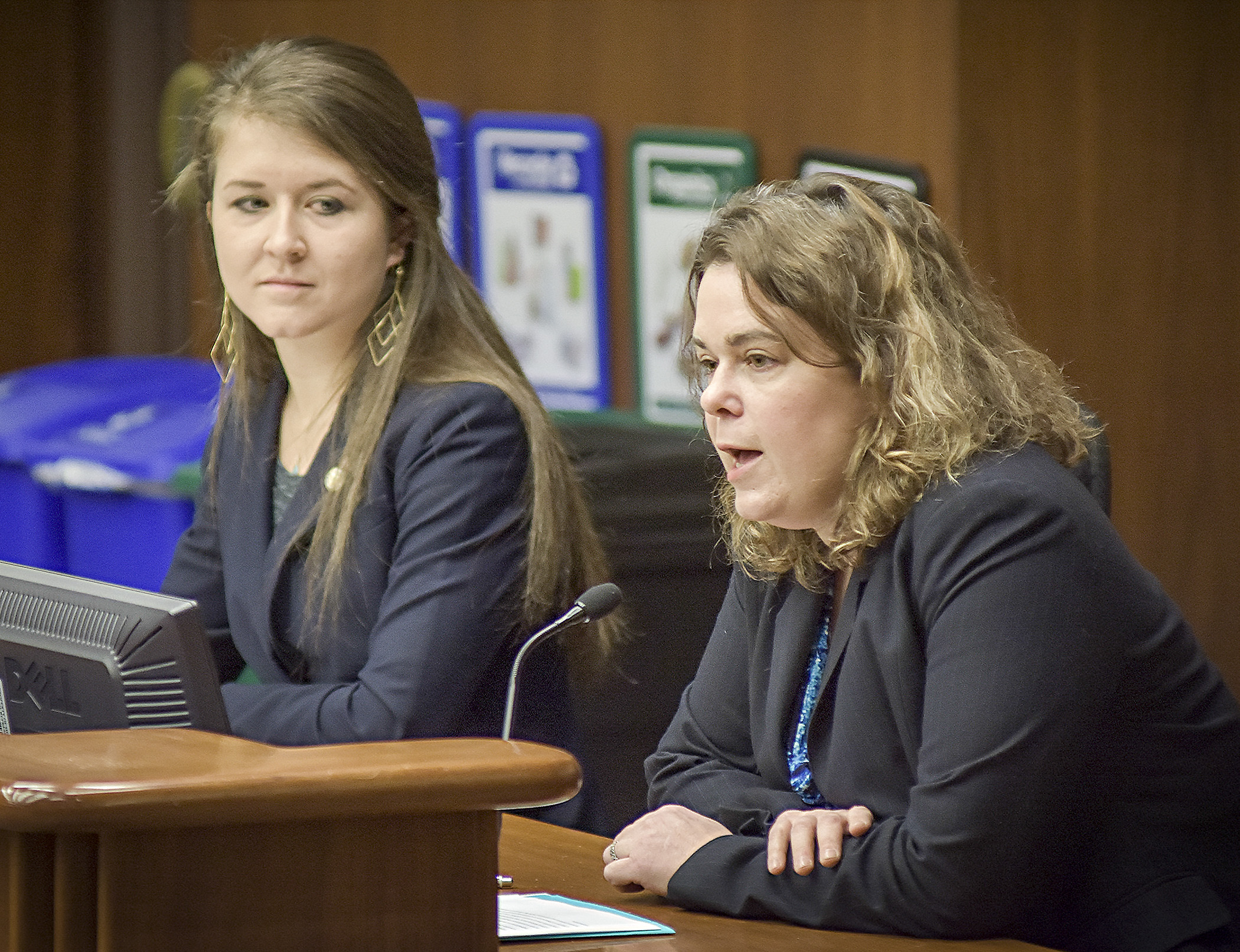 Andrea Ledger, right, executive director at NARAL Pro-Choice Minnesota, testifies before the House Civil Law and Data Practices Policy Committee April 6 in opposition to a bill sponsored by Rep. Abigail Whelan, left, that would modify abortion data required to be reported by physicians or facilities. Photo by Andrew VonBank